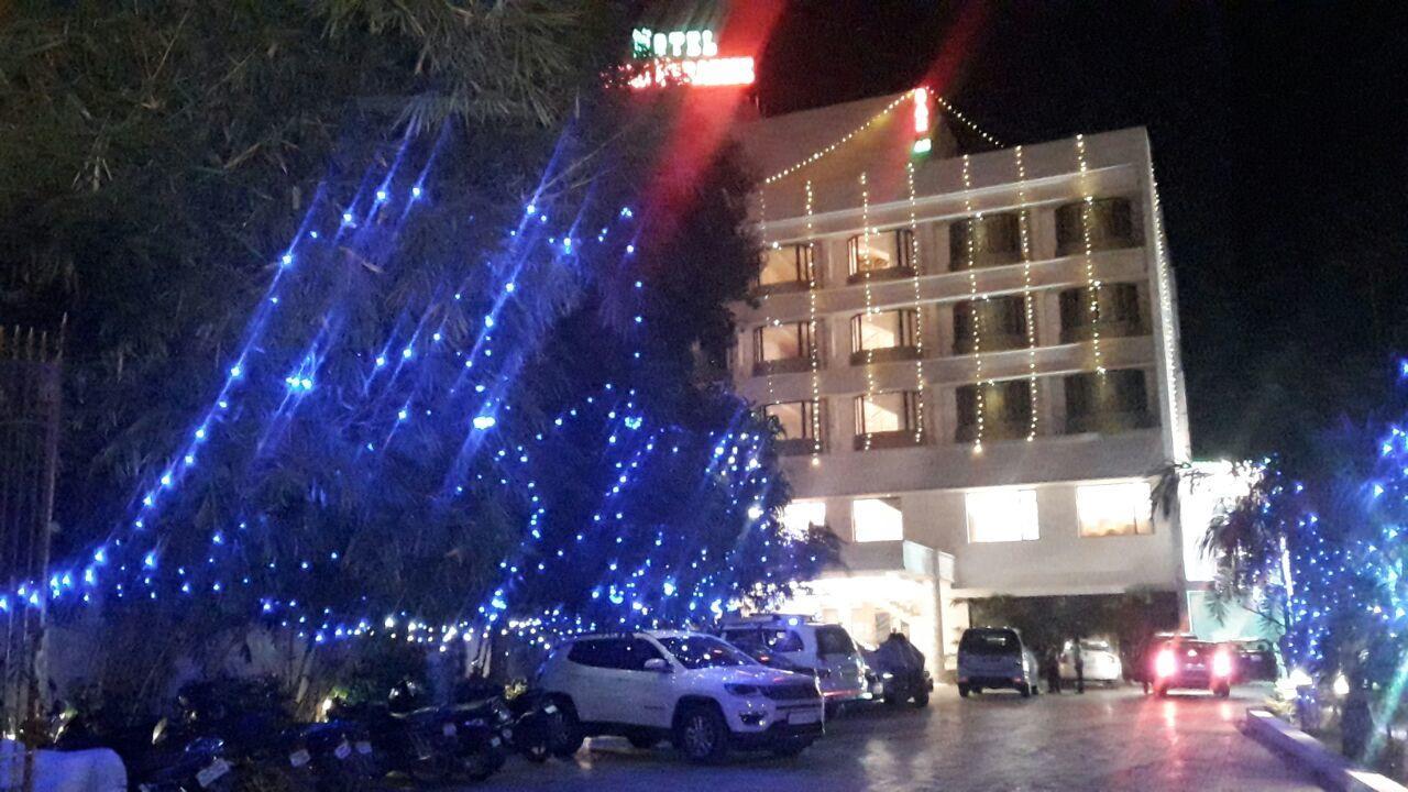 King Paradise Hotell Tiruchirappalli Eksteriør bilde